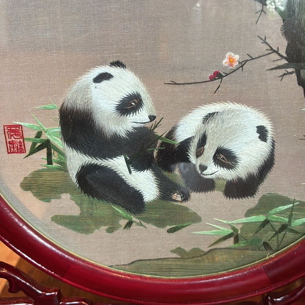 Vintage Table Screen with Silk Panda Embroidery - Burgundy Frame - Picture 2 of 15